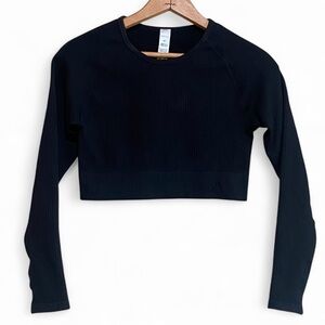 Acta Cropped Ribbed Seamless Long Sleeve Shirt Black Workout Top Size Medium